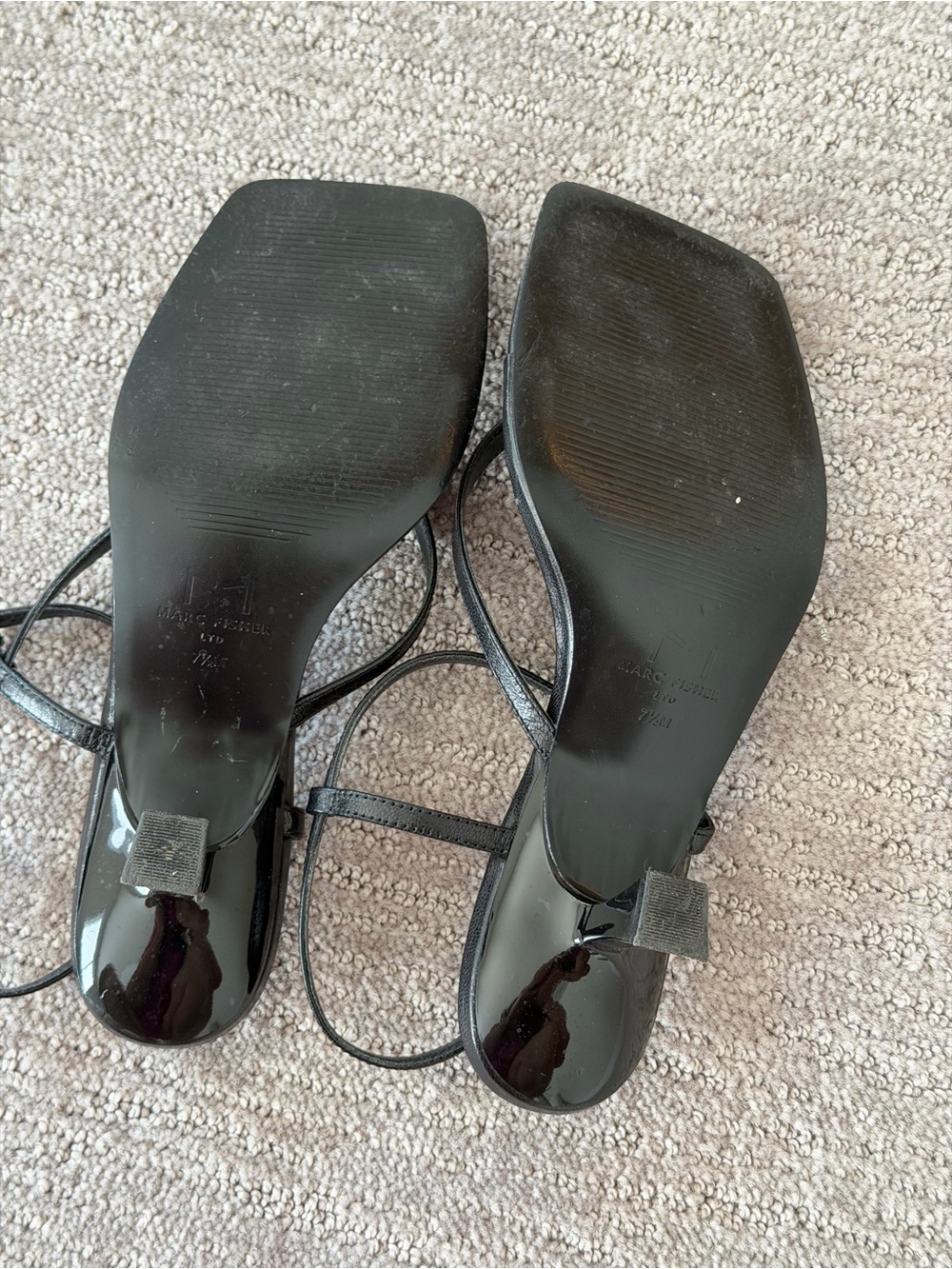 Marc Fisher Kitten Heel Thong Strappy Sandal - Picture 3 of 4